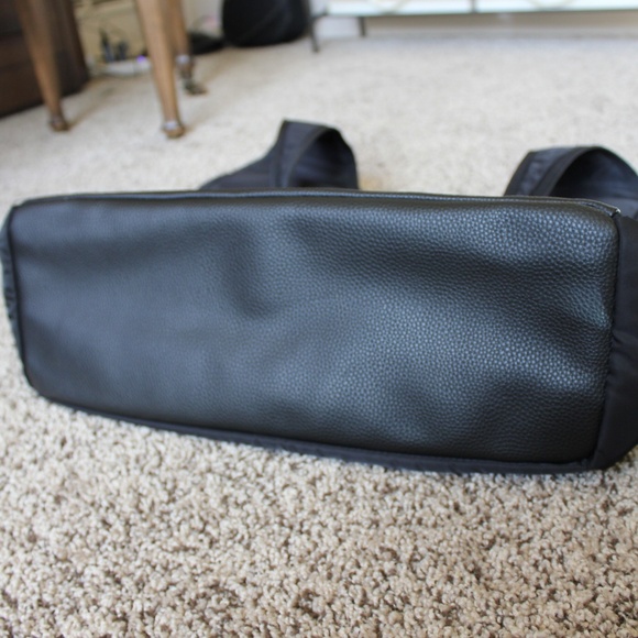 Thirty-One City Park Bag - Picture 10 of 13